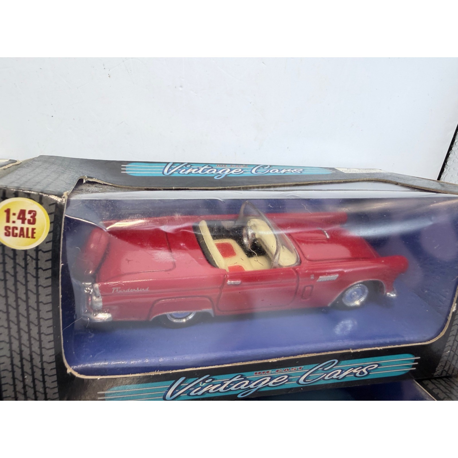 New-Ray Vintage Cars 1:43 Die-Cast Set Mustang Thunderbird Corvette Bel Air 4pc