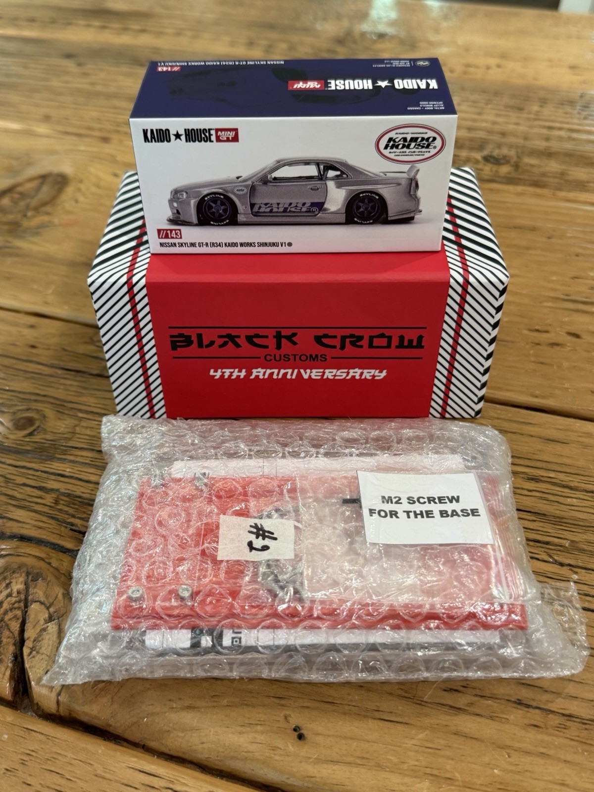 Black Crow Customs Nissan Skyline GT-R R34- 4th Anniversary Kaido Mini GT – LE30
