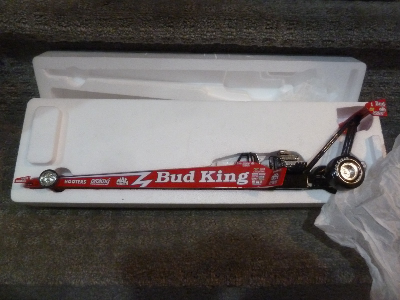 Kenny Bernstein #1 Budweiser Top Fuel Dragster 1997 NHRA 1:24 Diecast Action