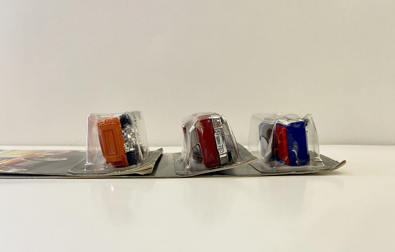Hot Wheels 100 Years Chevy Trucks Lot Of 3- Chevy 1500 Silverado ‘69 C10