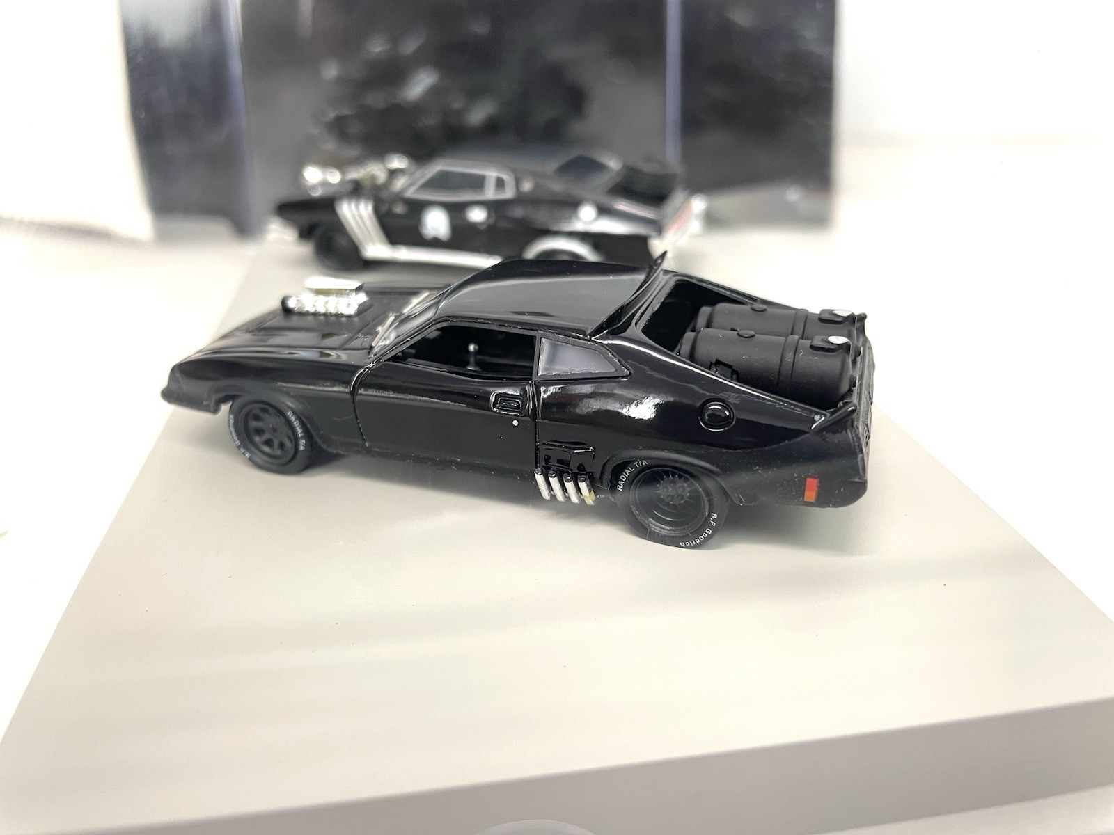 ACE 1/64 MAD MAX INTERCEPTOR 2 & ENEMYs LANDAU TWIN SET MOVIE RESIN US SHIPPING