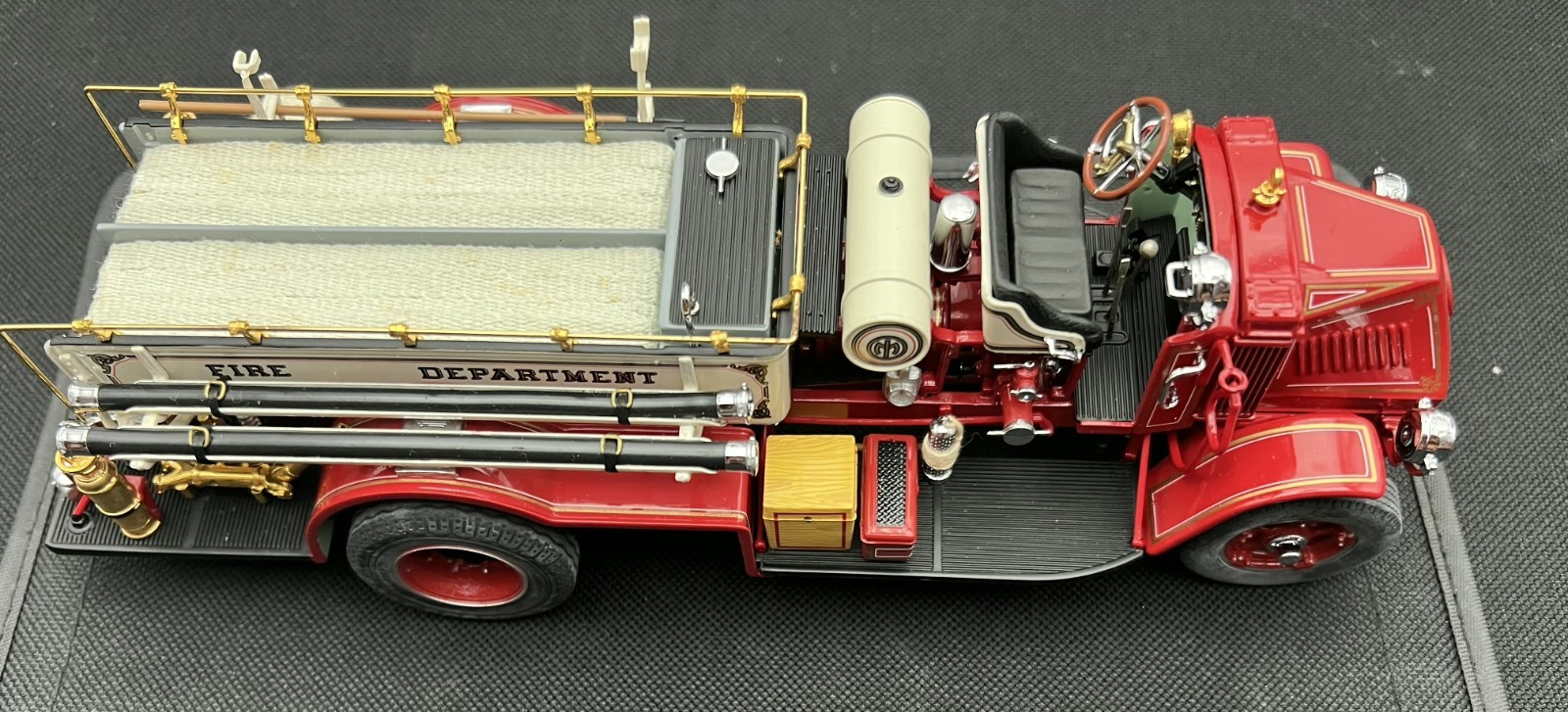 Vintage Danbury Mint 1926 Mack Ac Rotary Pumper In Box, W/COA, NIB, NEVER DISPLA