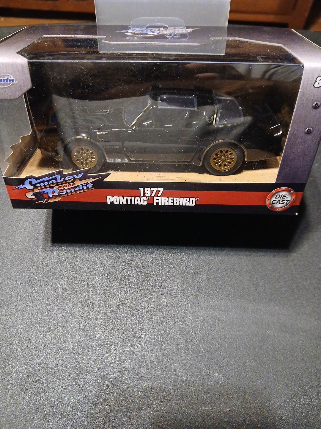 NEW Jada Toys 31061 Smokey & the Bandit 1977 PONTIAC FIREBIRD 1:32 DieCast Car
