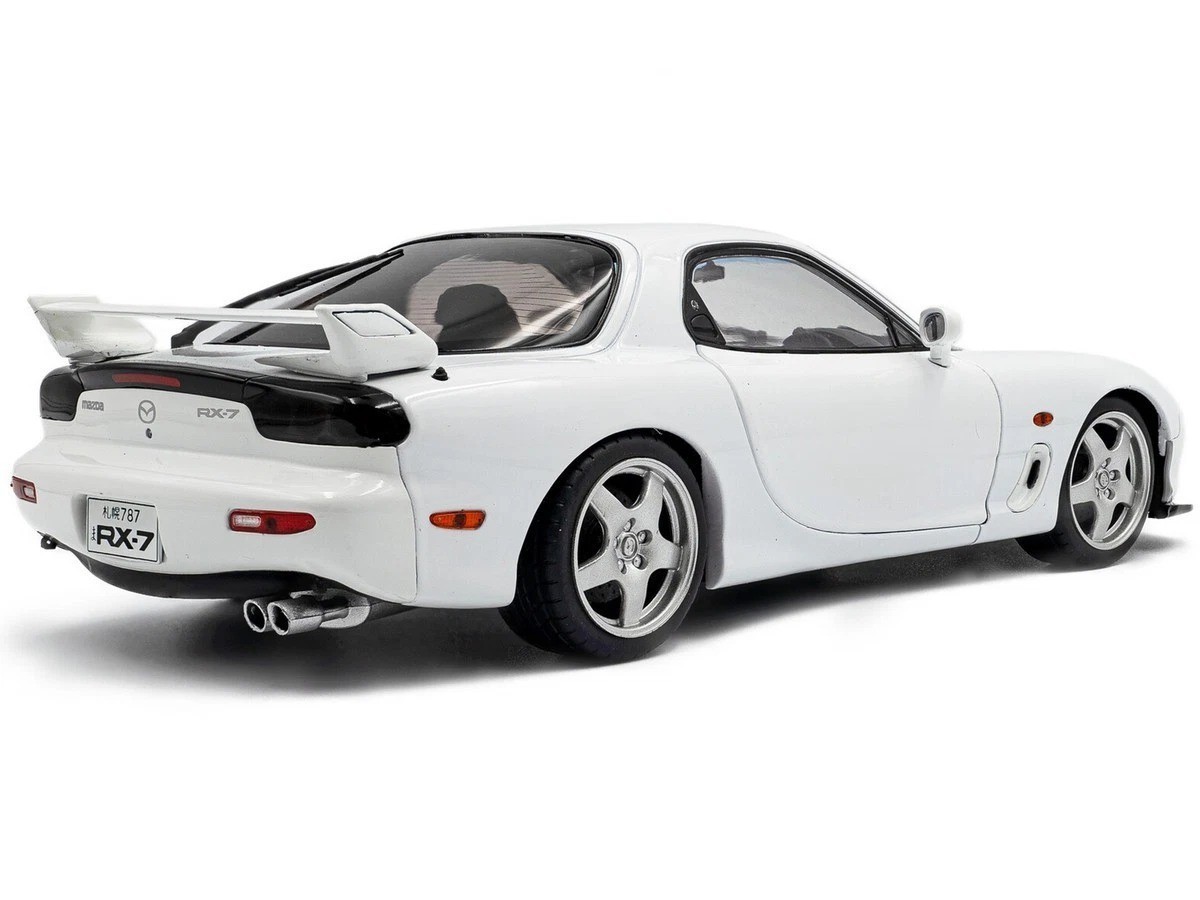 1999 Mazda RX7 FD3RS Pure White Diecast 1:18 Scale Model By Solido S1810607-7B