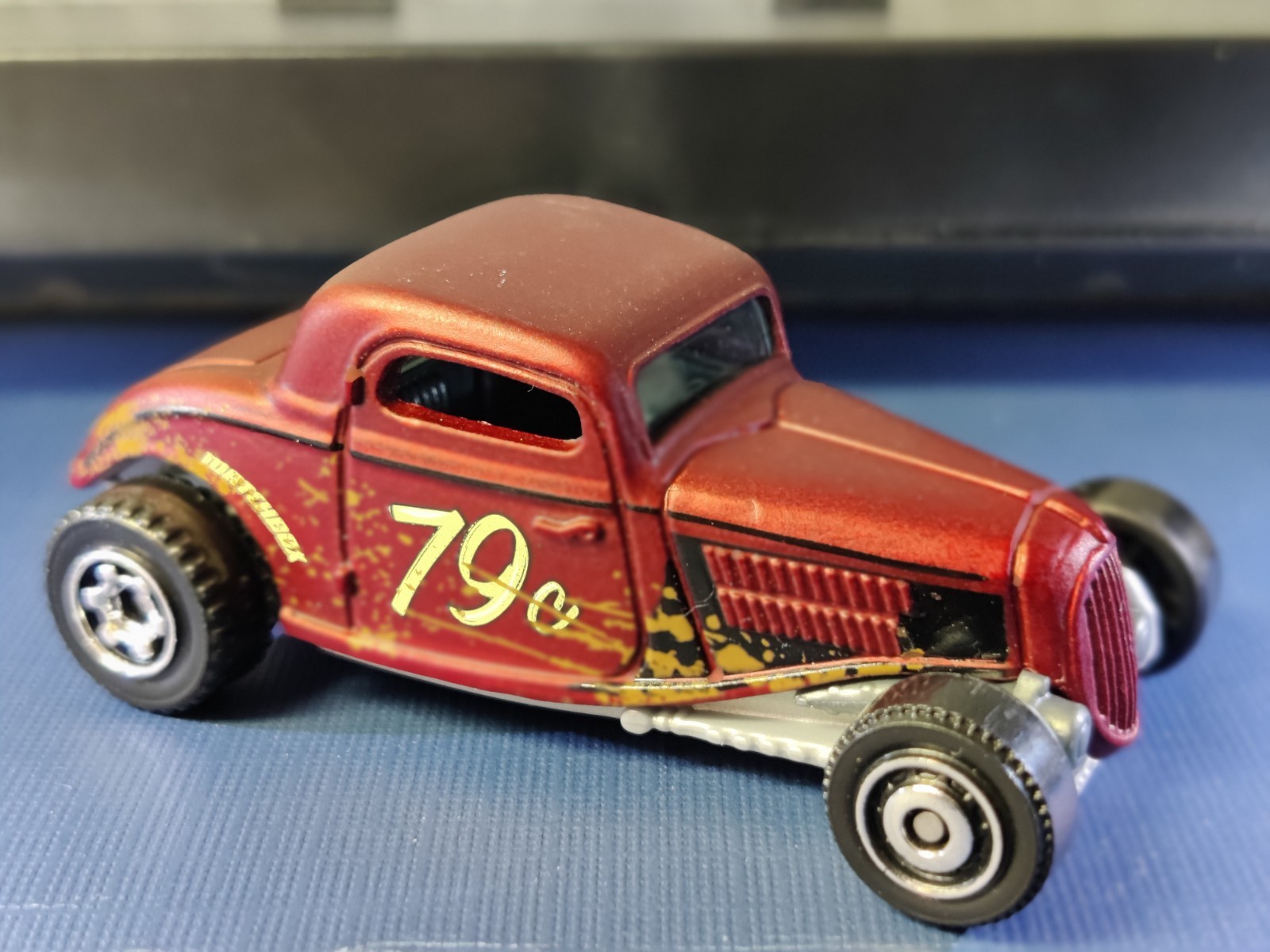 Matchbox MBX Highway II Flat Satin Red 1933 FORD COUPE Hot Rod ~ LOOSE