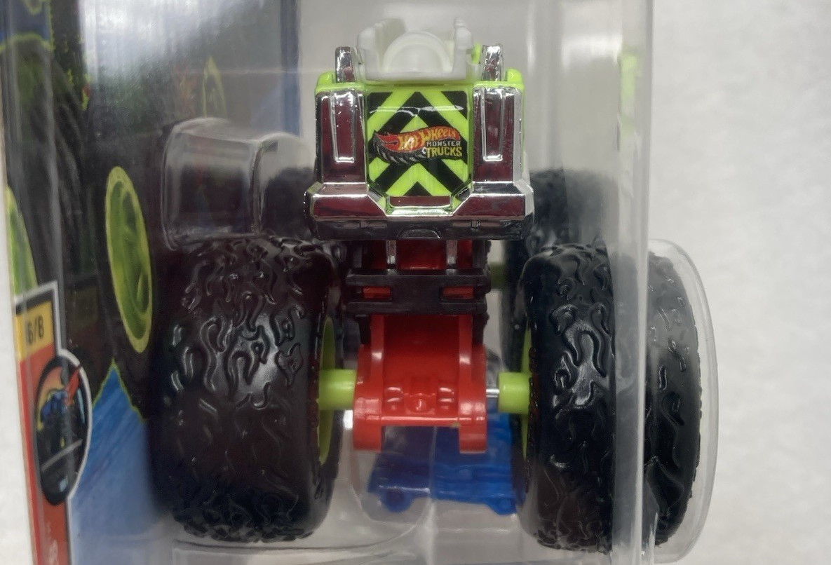 Mattel Monster truck – Hw 5 Alarm diecast truck 1:64 scale lime green color