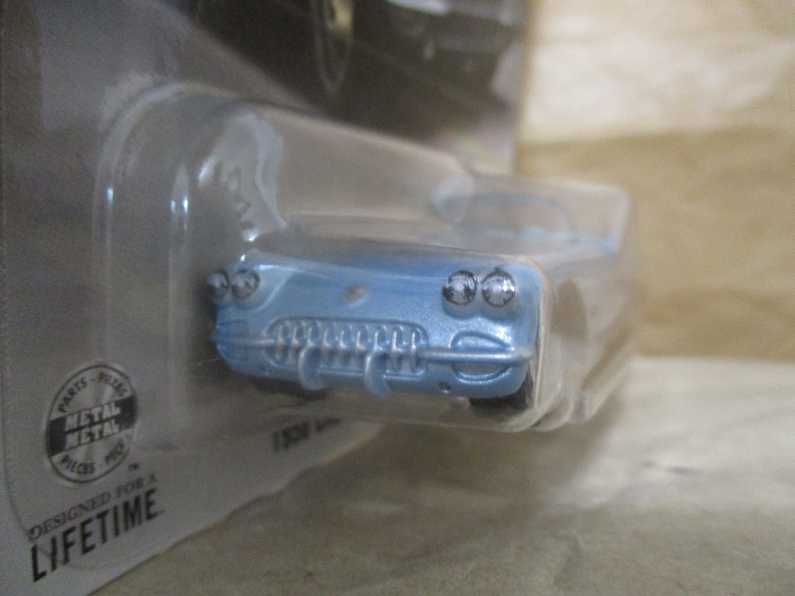 Matchbox 1-125 series #22 1958 Chevrolet Corvette 1/64 Scale Diecast