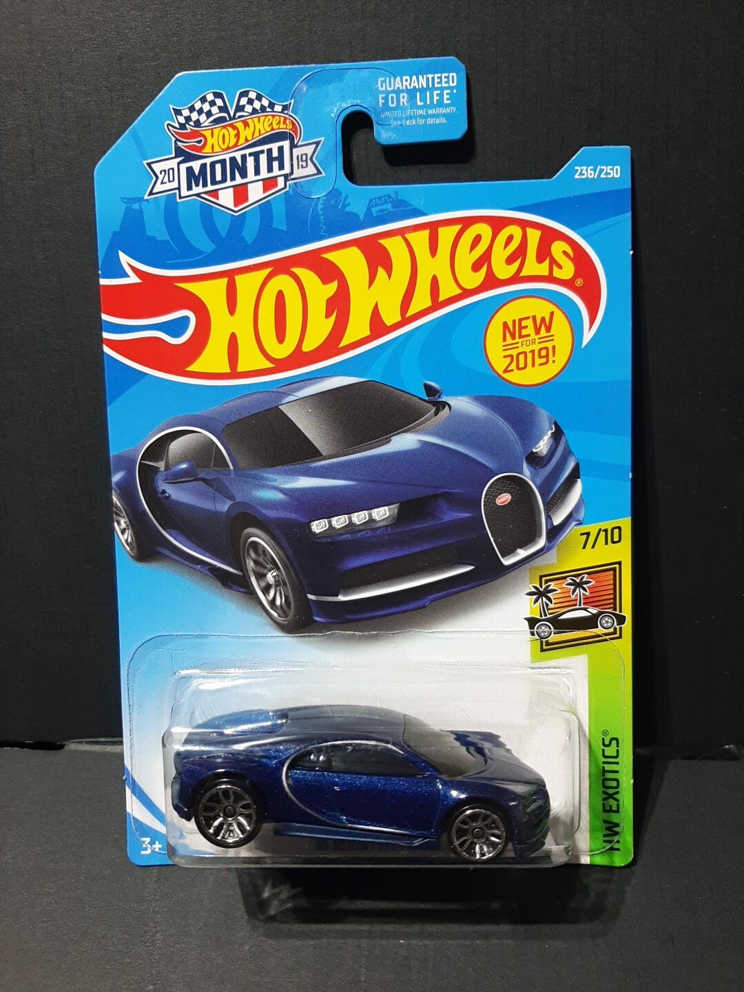 48 Car Lot Hot Wheels 2016 Bugatti Chiron Cars Mixed Blue / Black & MONTH Card