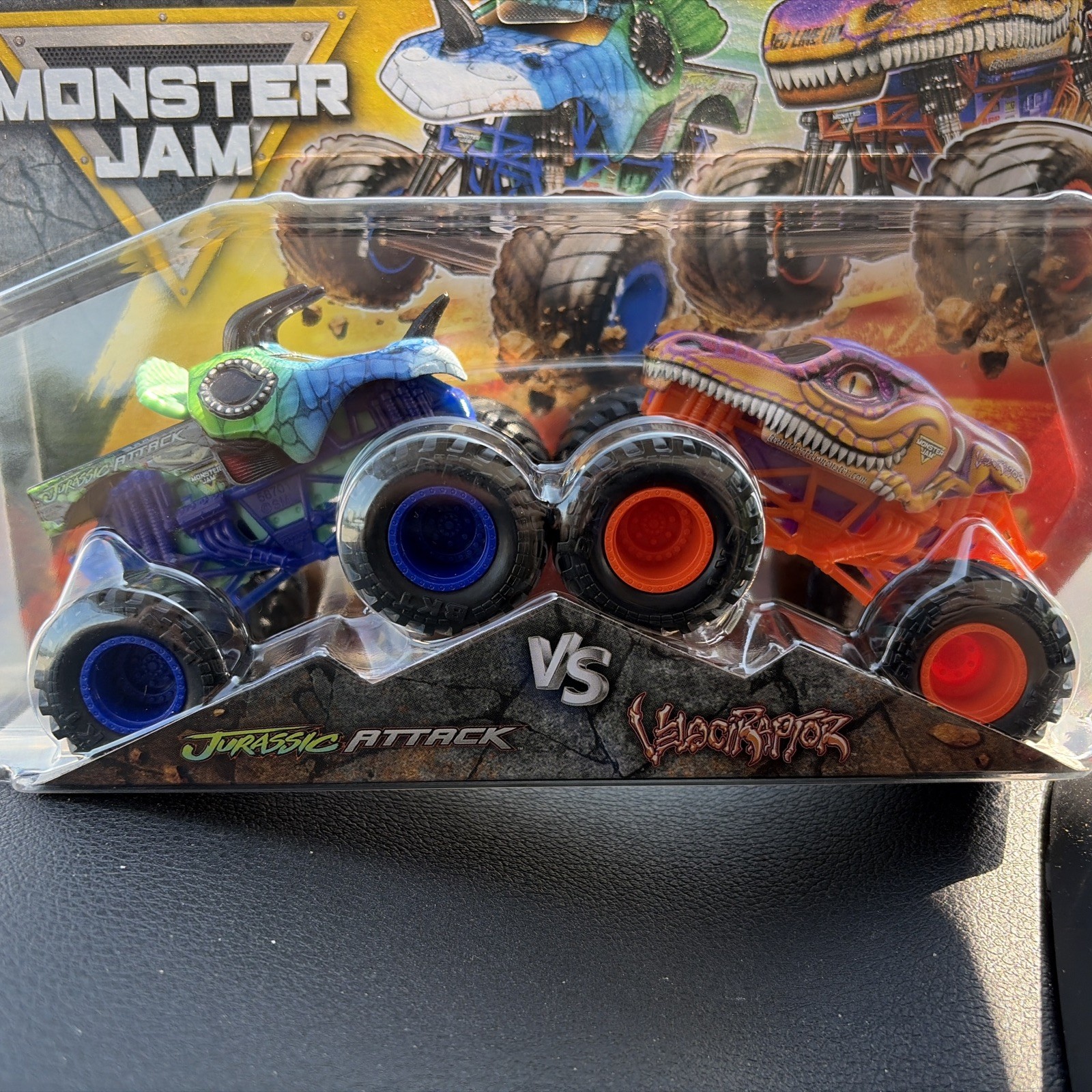 2026 SPIN MASTER MONSTER JAM JURASSIC ATTACK VELOCIRAPTOR TWO TRUCK PACK 36 VHTF
