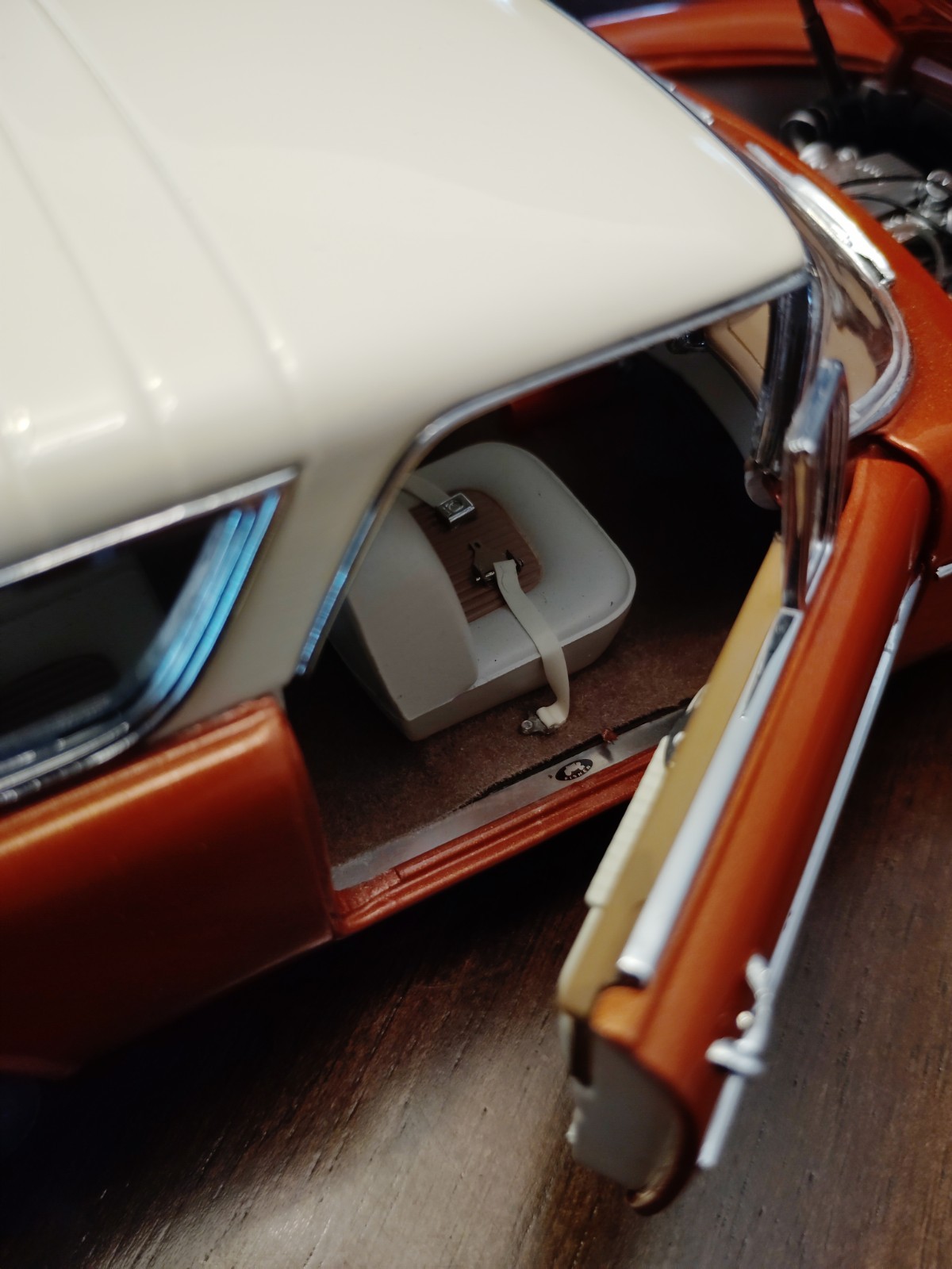 DANBURY MINT-1954 CORVETTE NOMAD CUSTOM 1/24 GOMAD-LIMITED EDITION SERIAL # 7286