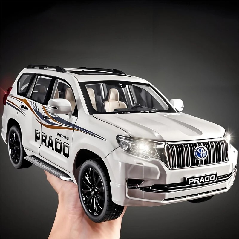 1/18 Toyota Land Cruiser Prado GX White Diecast Model Car Gifts For Friends