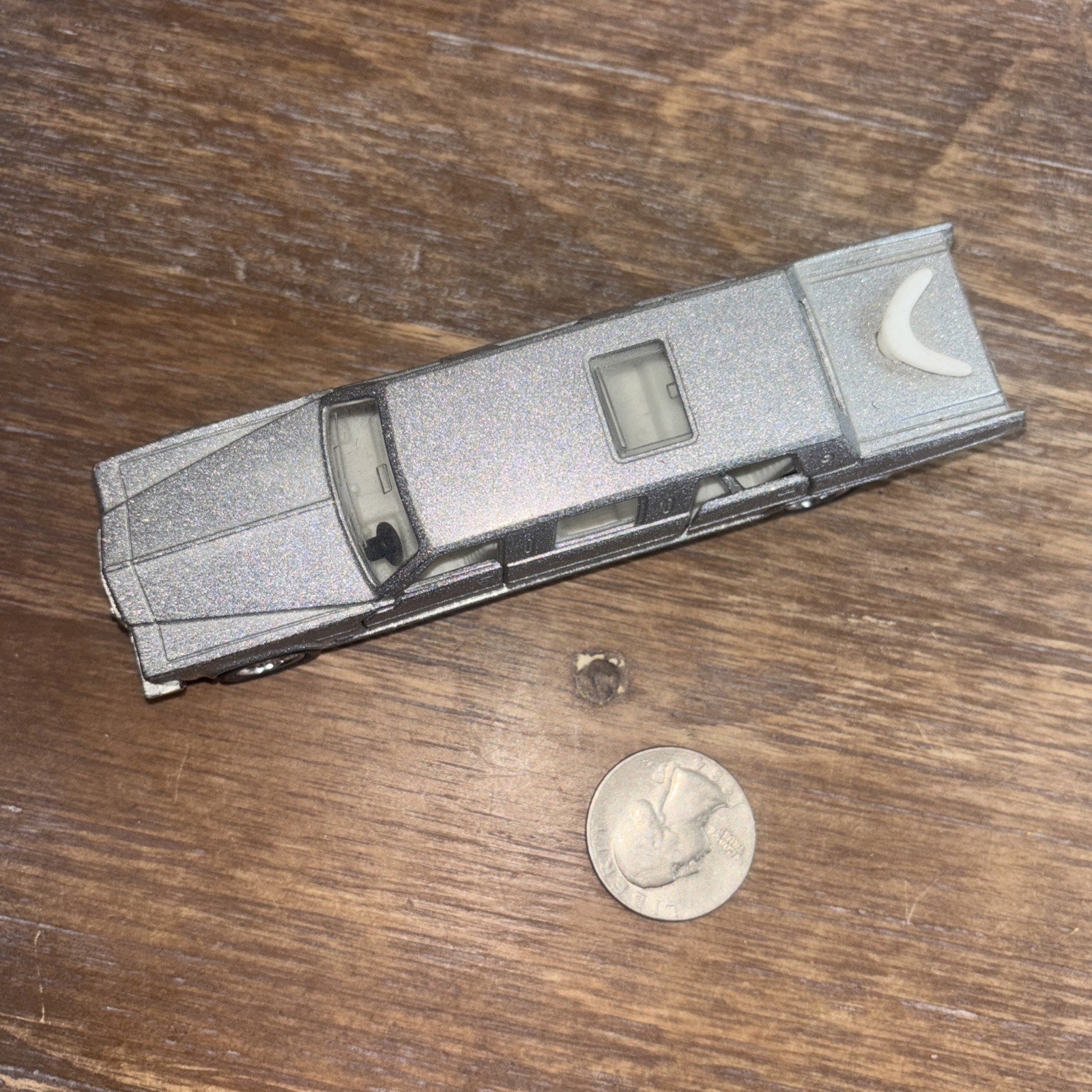 Kintoy Stretch Limousine Limo Silver Diecast 5” Toy Pull Back Works