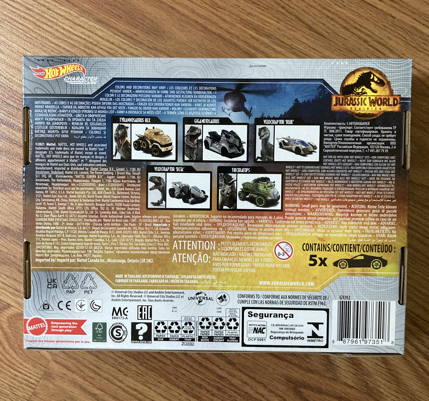 Hot Wheels Jurassic World Dominion 2022 Dinosaur Character Car 5 Pack Box Set