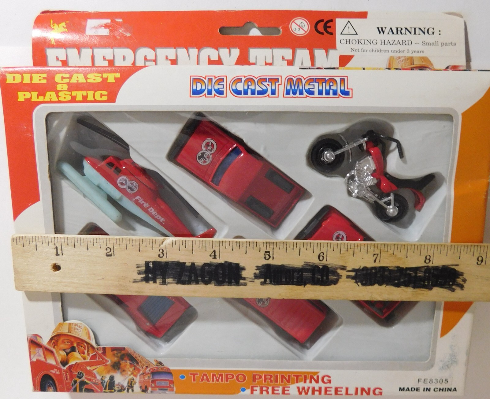 Emergency Team Die Cast Metal Mix Play Set in Box Tampo Free Wheeling NOS
