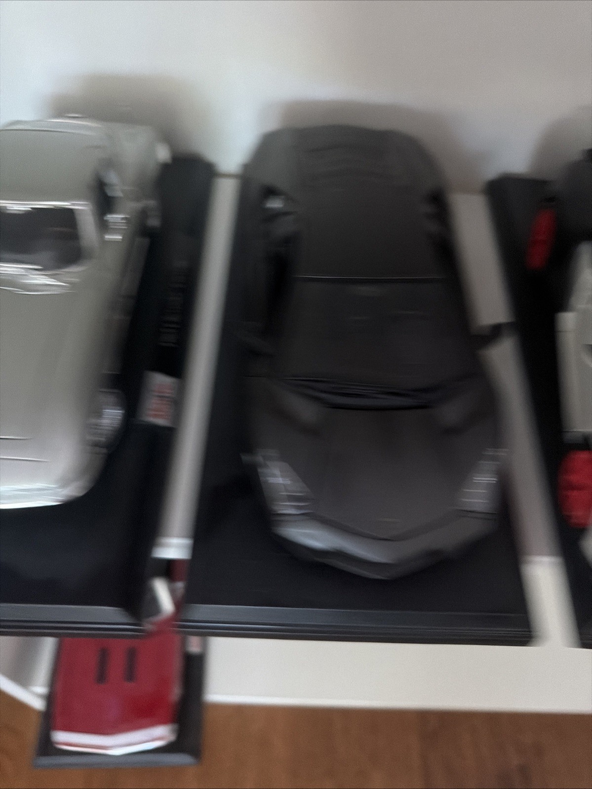 maisto toy cars *NEW*