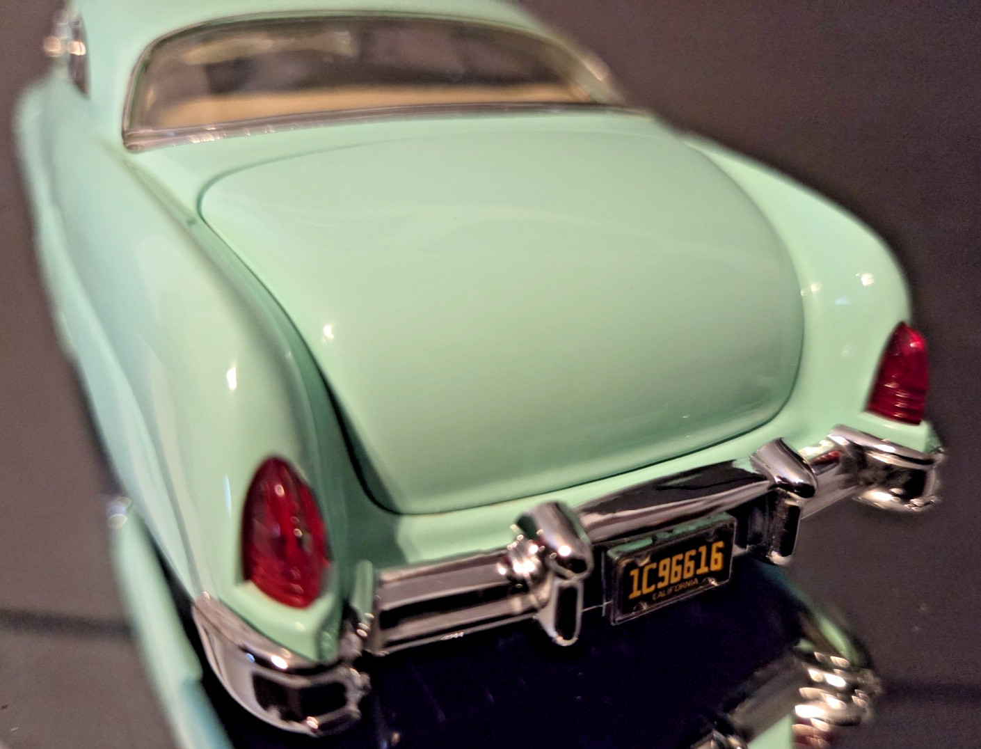 Danbury Mint, 1951 Mercury Hirohata Custom Coupe, 1:24 Diecast