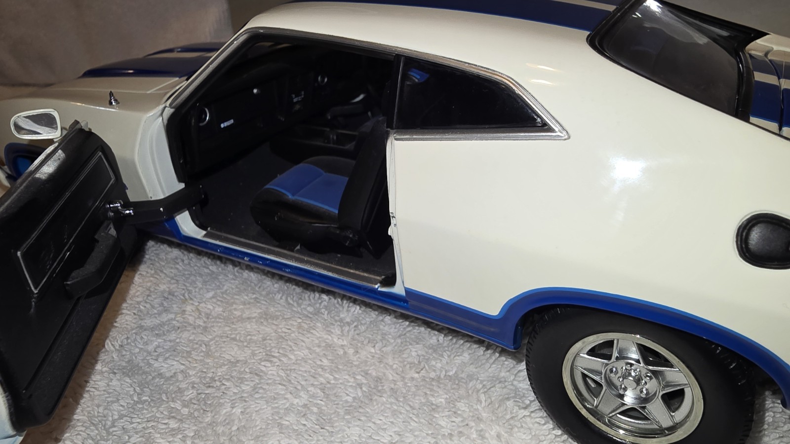 1/18 Autoart Ford XC Falcon Cobra Coupe, Beautiful,Rare,USED, See Description!!