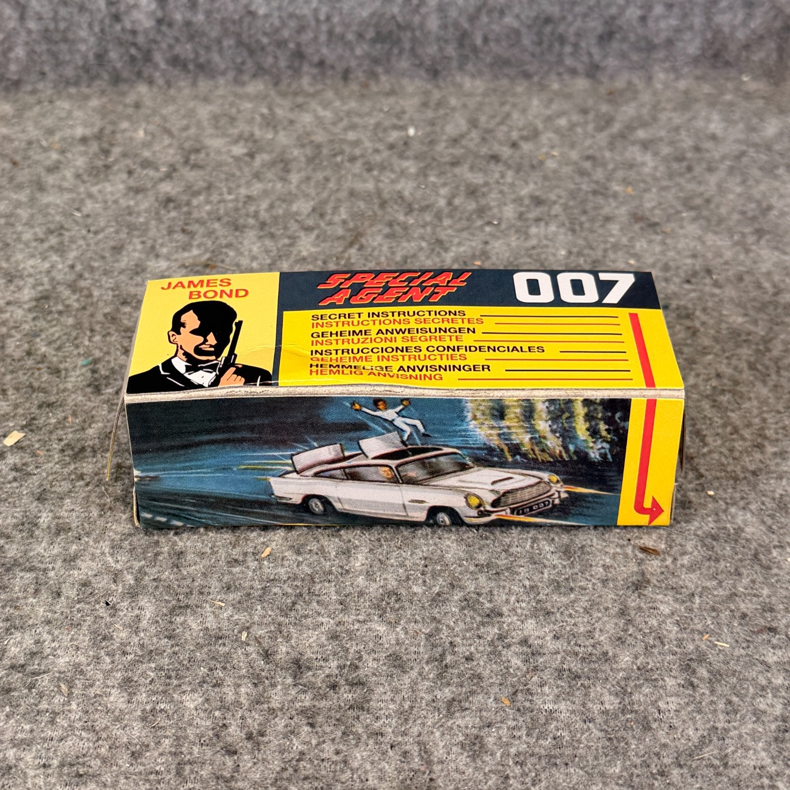 Corgi Model Club 261 James Bond’s Gold Aston Martin D.B.5 2023 MIB
