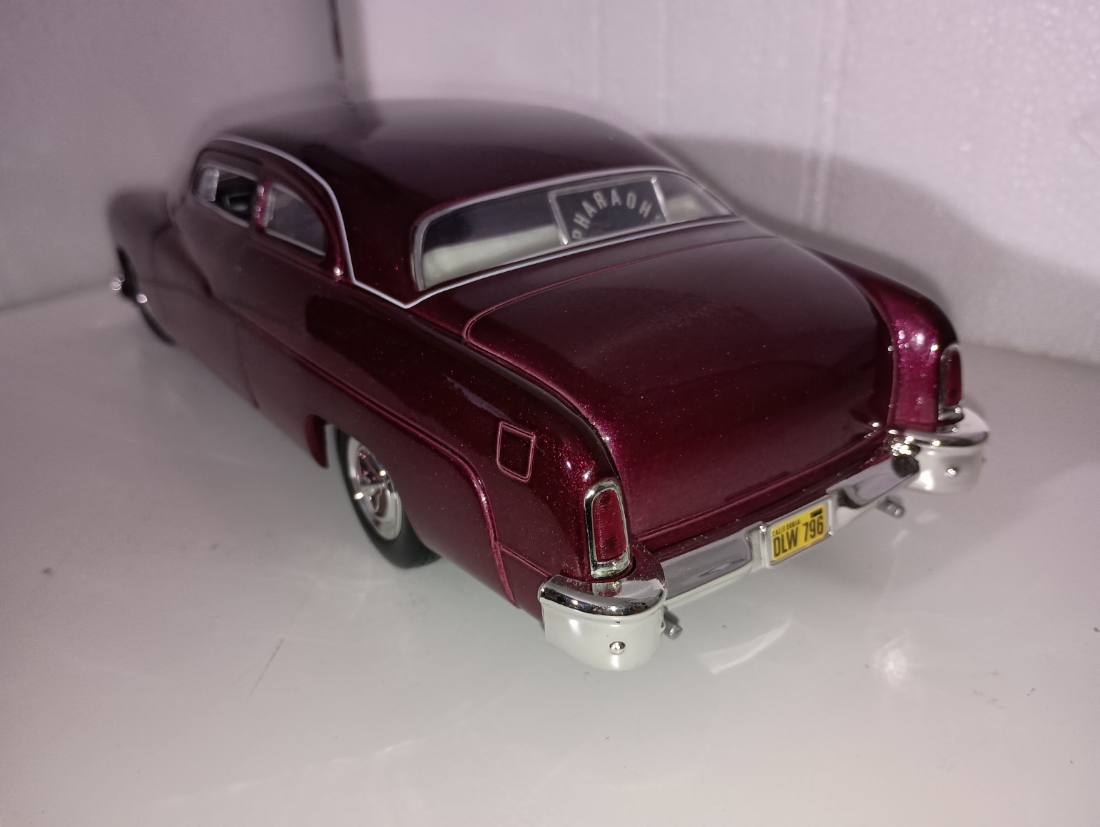 1:18 Scale 1951 Mercury Coupe