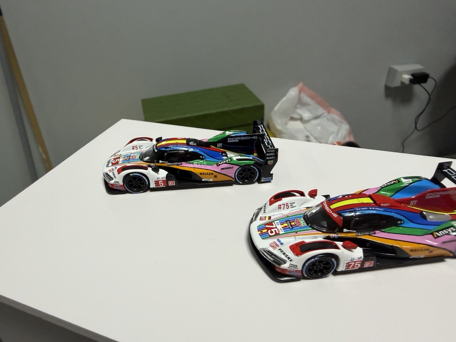 Mini GT 1:64 Porsche 963 Penske Motorsport 2023 24 Hrs of Le Mans 3pk MGT0011-1H