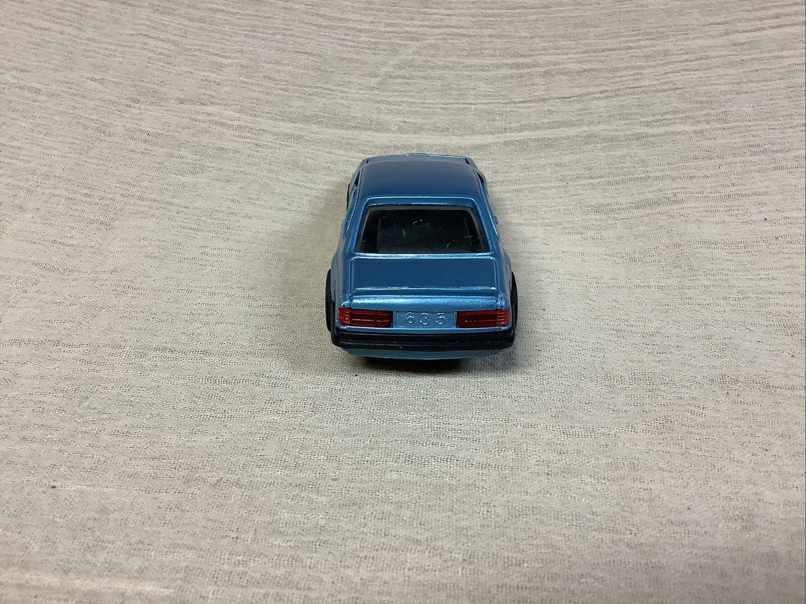 Vintage 1/41 Scale BMW 635 CSi E24 Diecast CarSunnyside Toys SS-907