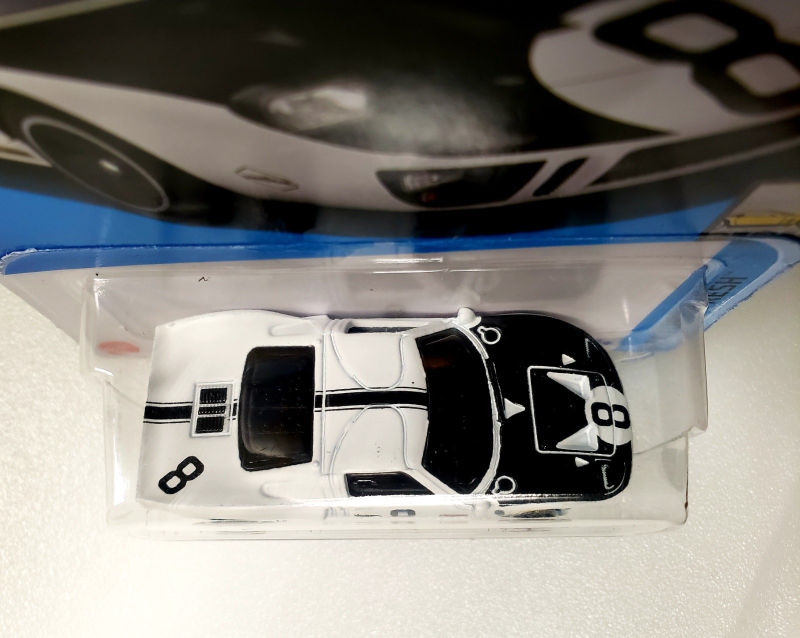 2024 Hot Wheels White Ford GT40 12/250 Factory Fresh 2/10