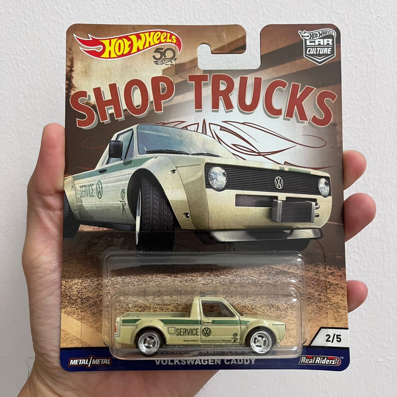 Hot Wheels 2018 Shop Trucks Set of 5 – ’62 Custom Chevy & ’83 Silverado Borja