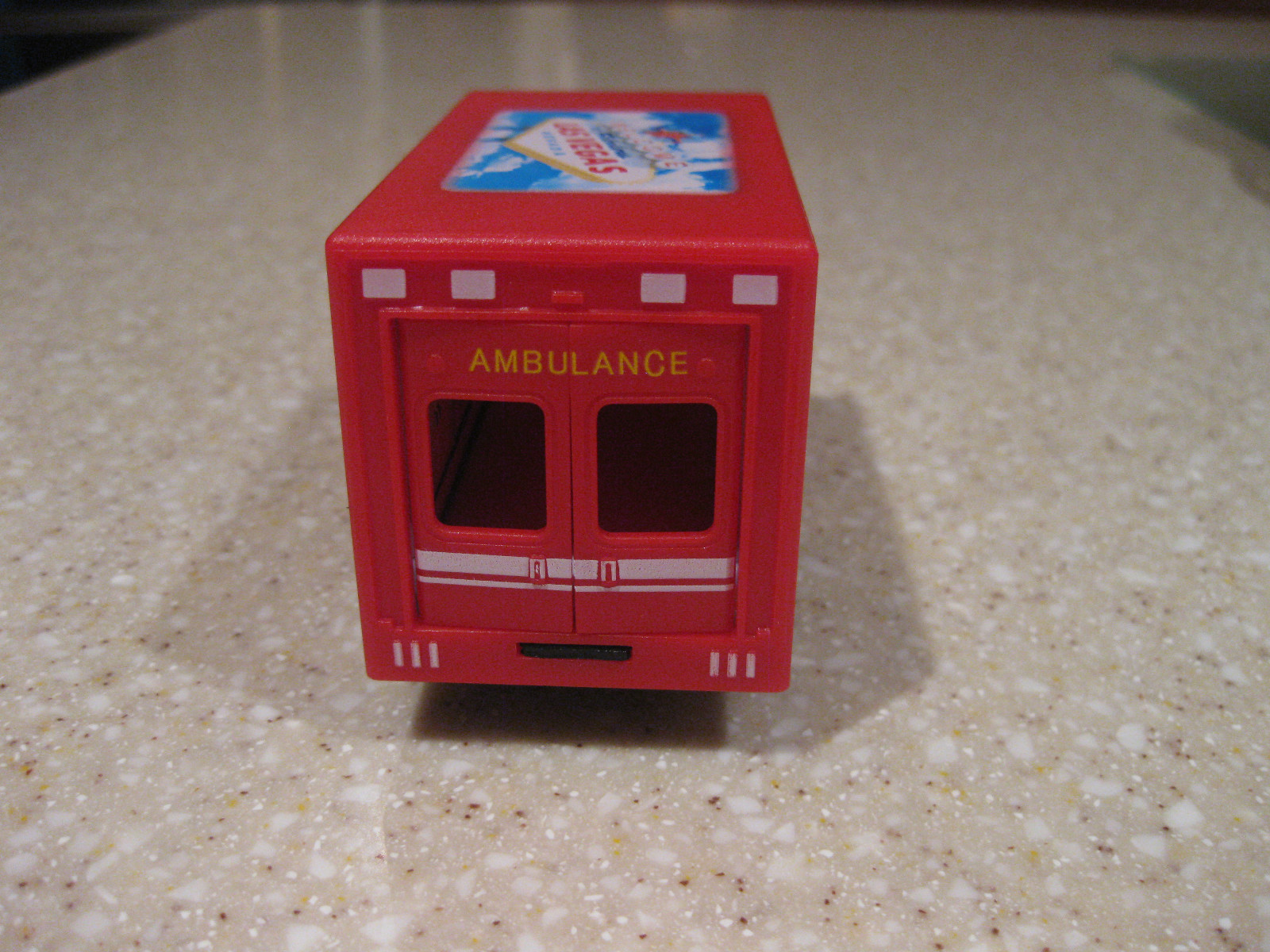 LAS VEGAS FIRE DEPTARTMENT RED AMBULANCE 5″ DIECAST PLASTIC PULLBACK ACTION