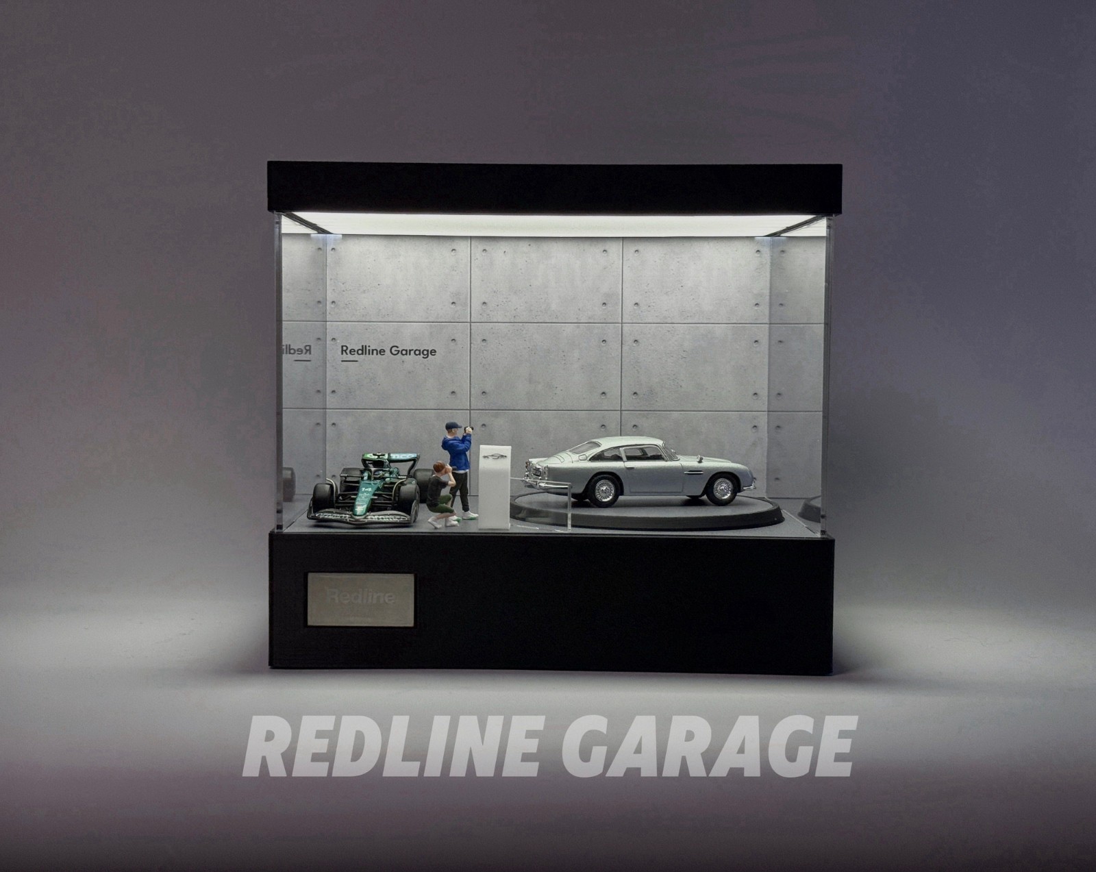 Rotating Car Display Case LED Showroom Acrylic Diorama Display Box Garage