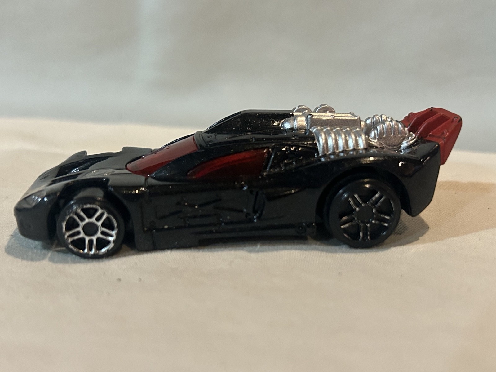 Hotwheels “Spinebuster” Pull back car 2008 Teenage Mutant Ninja Turtles