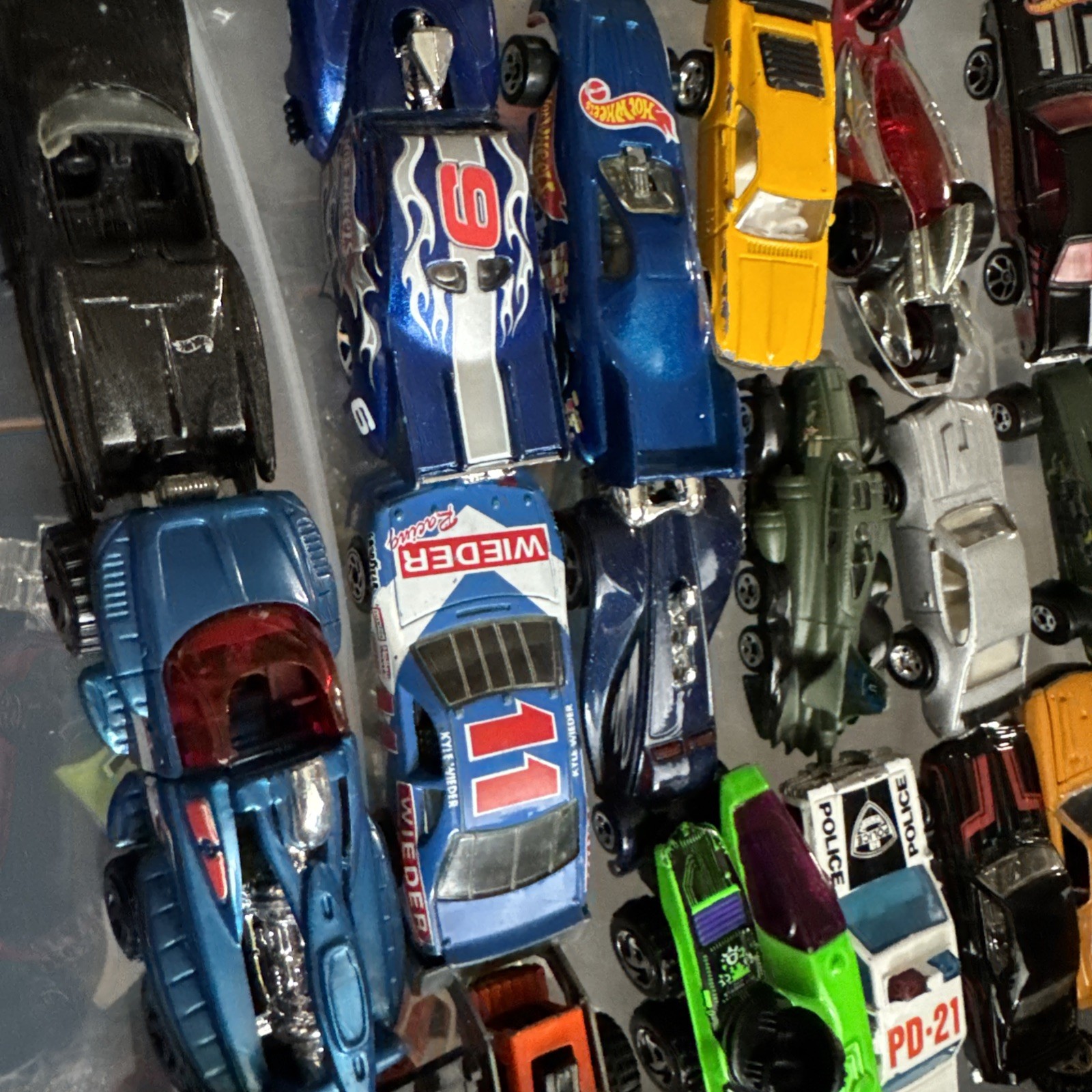 MINI MYSTERY CAR LOTS !!! Various Vintage Hot Wheels + 90s To 2000s Great Deal:)