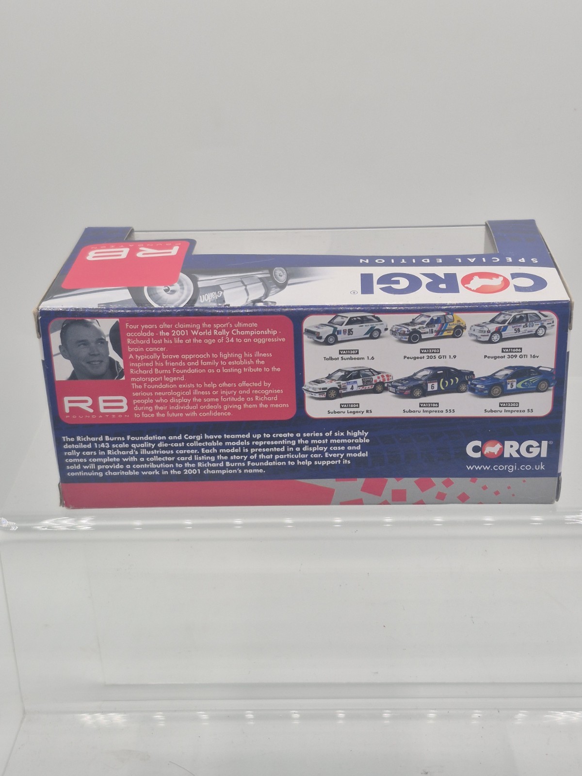 Corgi VA11804 Subaru Legacy RS Group A Manx Rally 1993 Richard Burns 1:43 Boxed