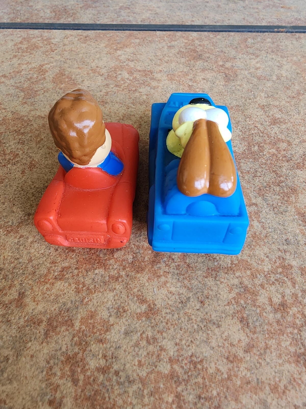 Vintage Paws 1996 Toy Cars – Doggin’ It and Cruisin’ characters; Rubber plastic