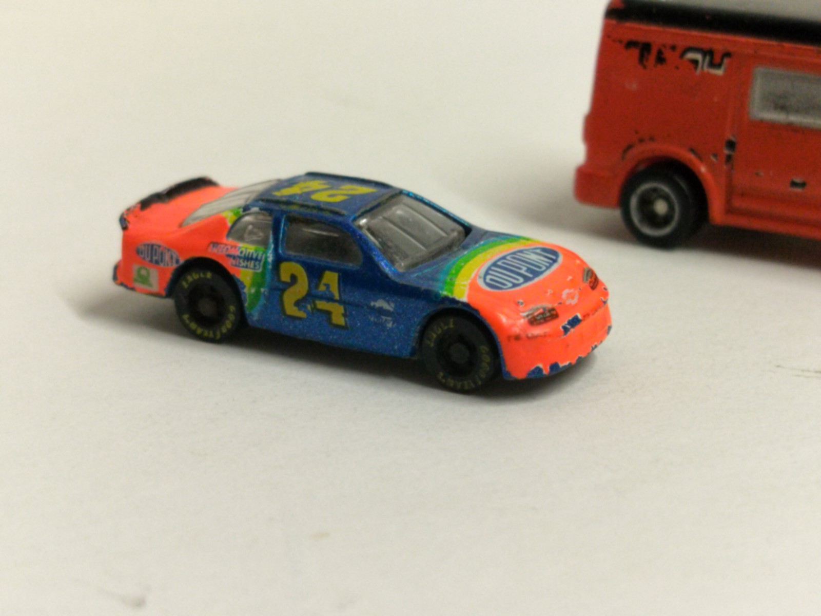 Lot Of 7 Toy Cars Die-cast And Plastic Hot wheels And Other Brands Preowned.