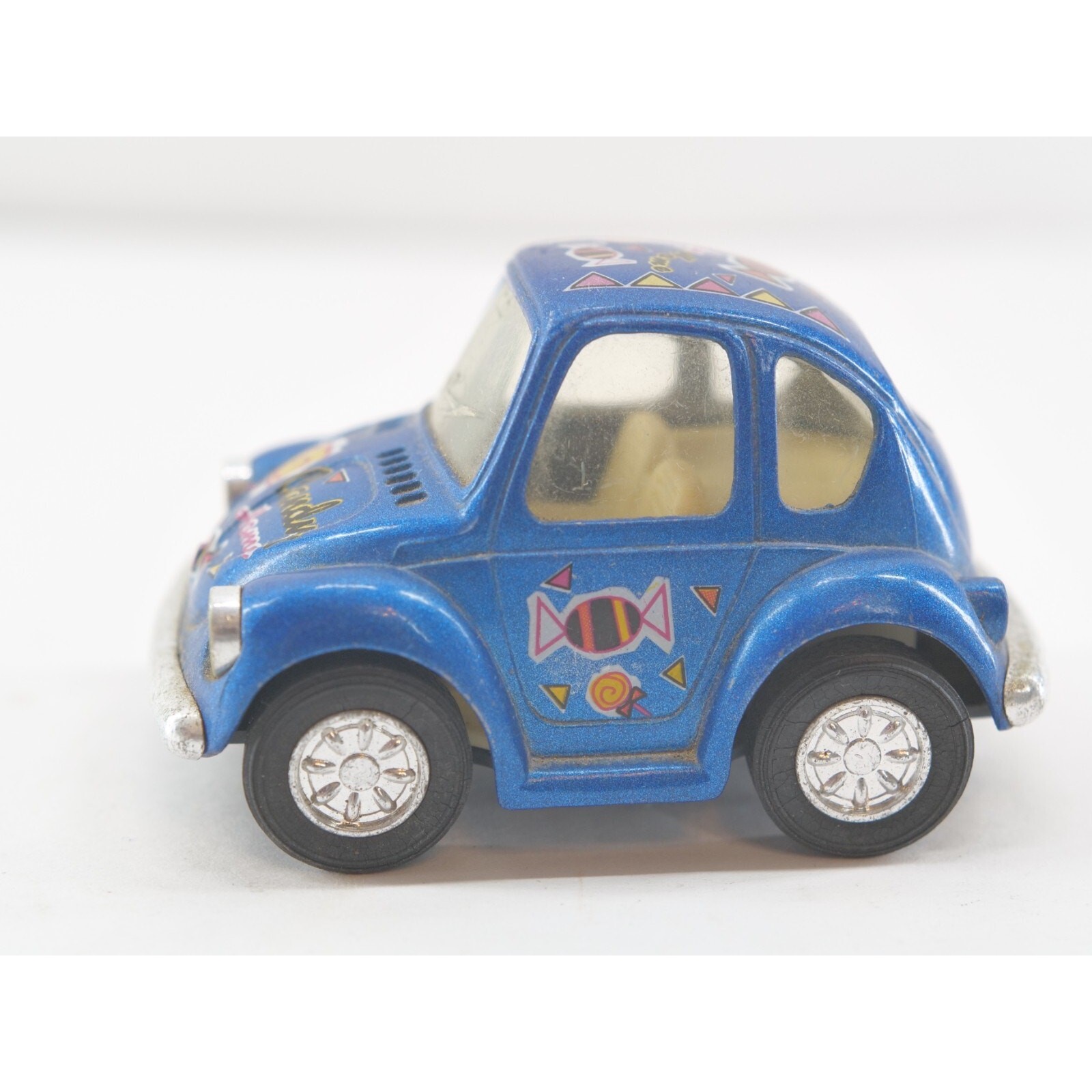 KINTOY 1993 BLUE VOLKSWAGON VW BEETLE LOVE BUG FRICTION PULL BACK CAR 1/32 SCALE