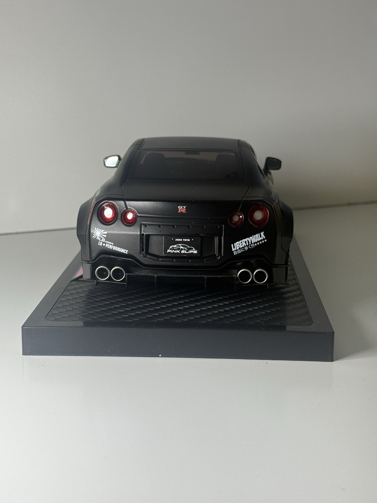 Jada Pink Slips Nissan GT-R (R35) with Liberty Walk Body Kit Green 1/18 Scale