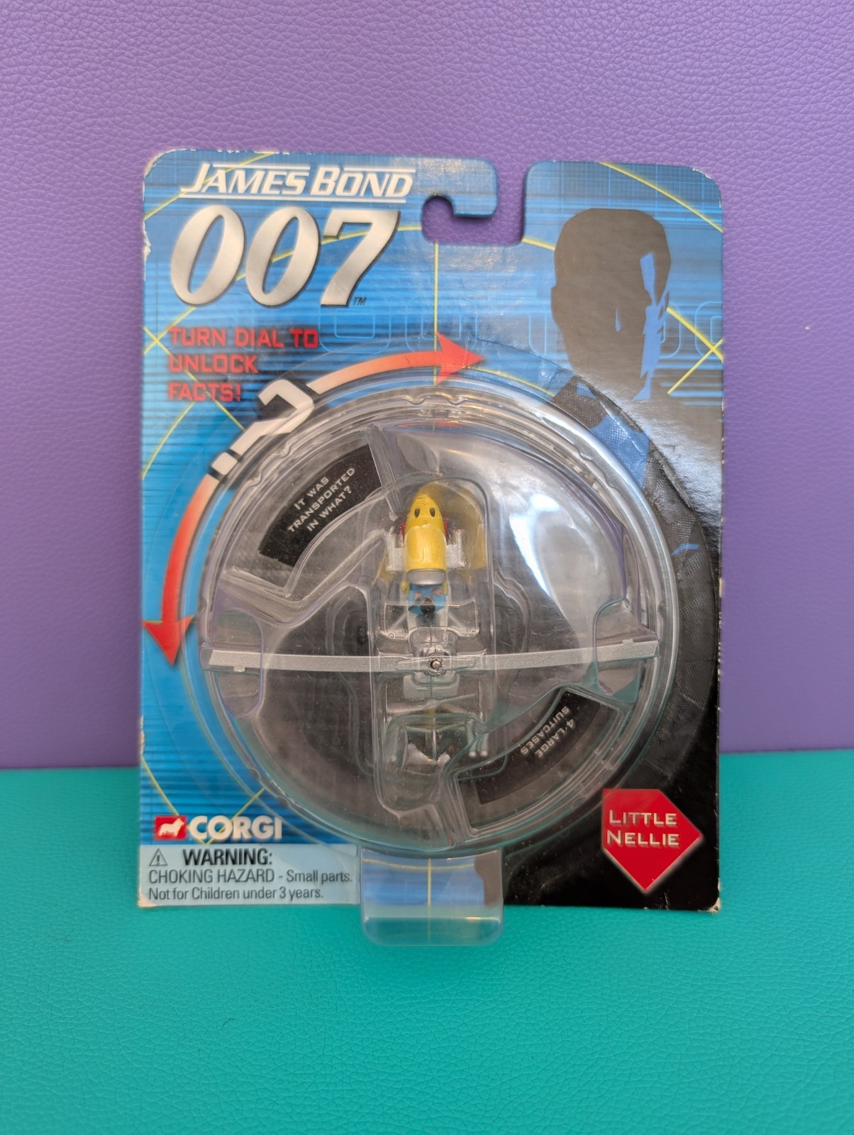 Corgi James Bond 007 Little Nellie Gyrocopter on Sealed Card – 2006