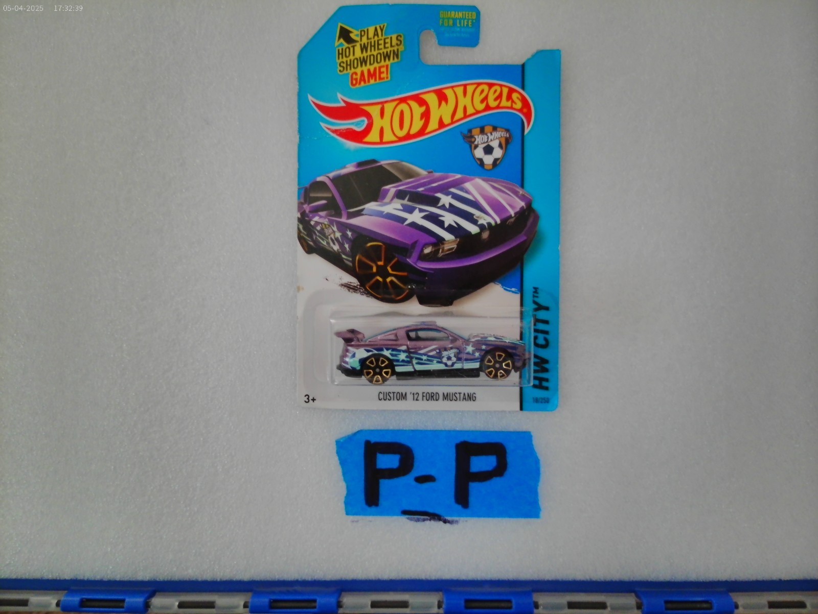 HOT WHEELS 12 FORD MUSTANG CUSTOM PURPLE SOCCER 2012 NEW 1:64 HW CITY