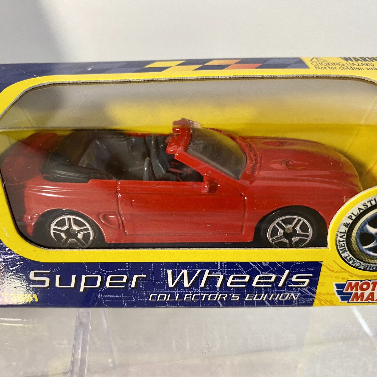 MotorMax #6006 1998 Ford Mustang & Hot Wheels Mustang GT 1996 1:64 Diecast Lot