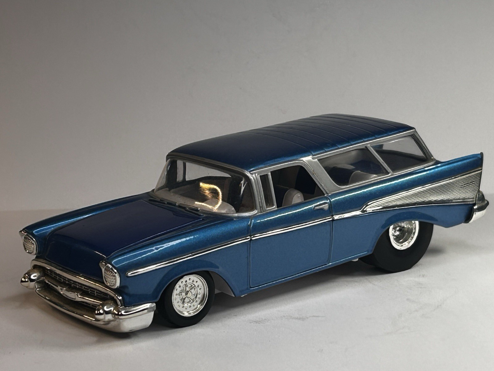 Racing Champions 1957 Chevrolet Bel Air Nomad Pro Street Blue 1:24 Die Cast