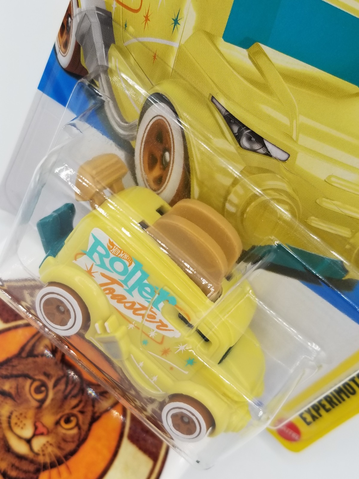 2026 Hot Wheels ROLLER TOASTER Yellow #39 Experimotors 3/5