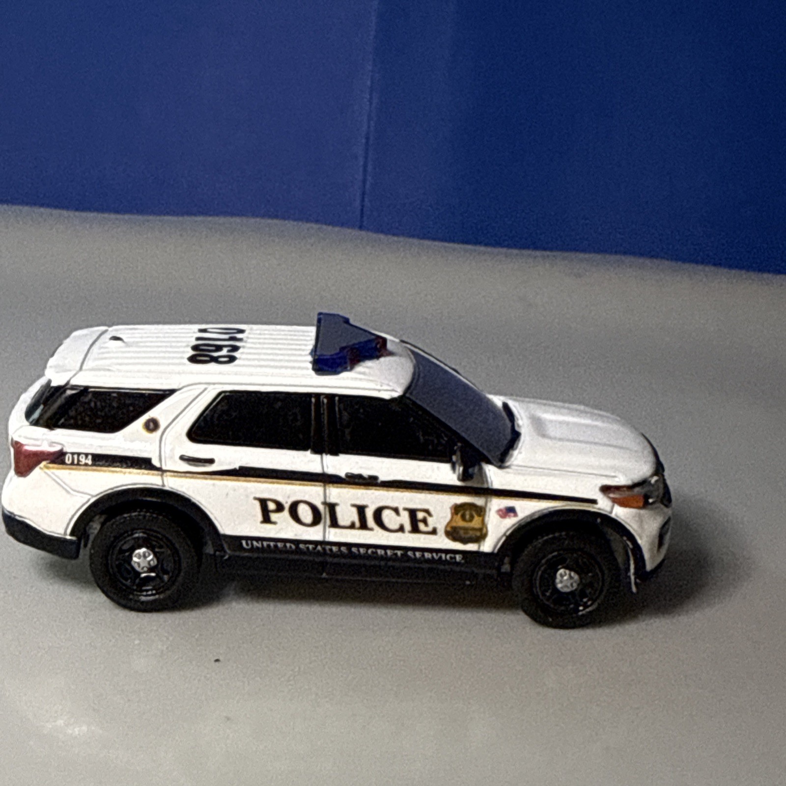 Greenlight 1:64 Custom Ford Explorer United States Secret Service