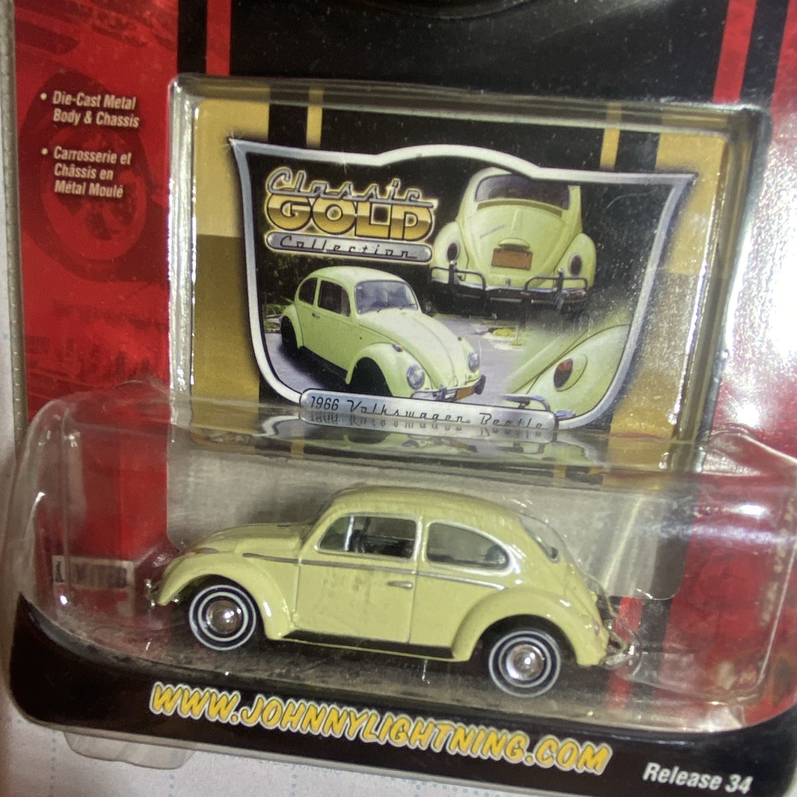 Johnny Lightning Classic Gold Collection VW Beetle 1966 1:64 Diecast Yellow