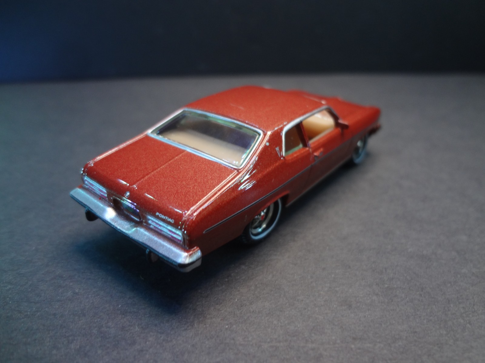 Johnny Lightning 1974 Pontiac Ventura green & bronze bundle – Loose 1:64