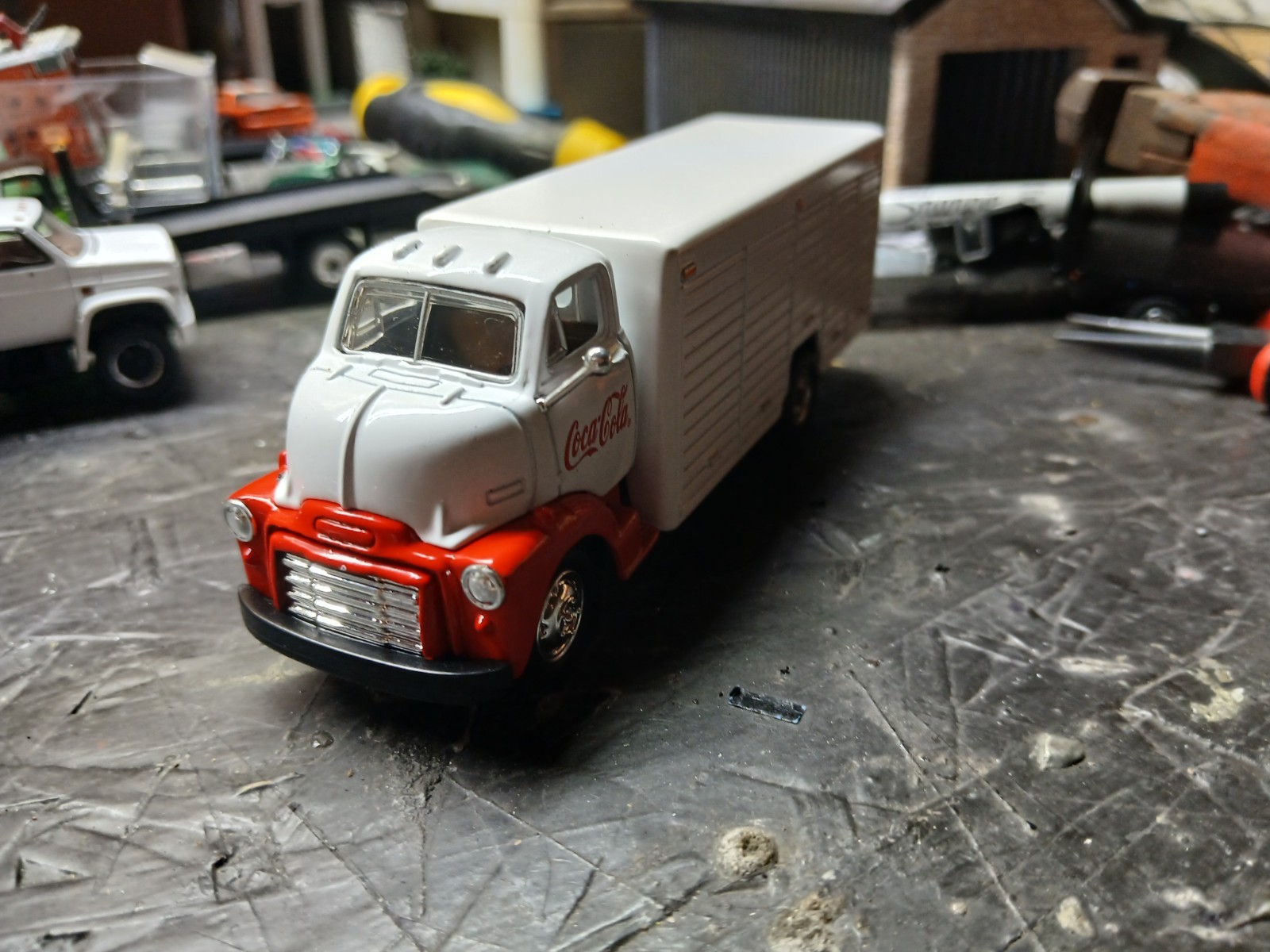 1/64 ’48 Gmc Coe Beverage Truck Custom BUILT Greenlight/ Matchbox