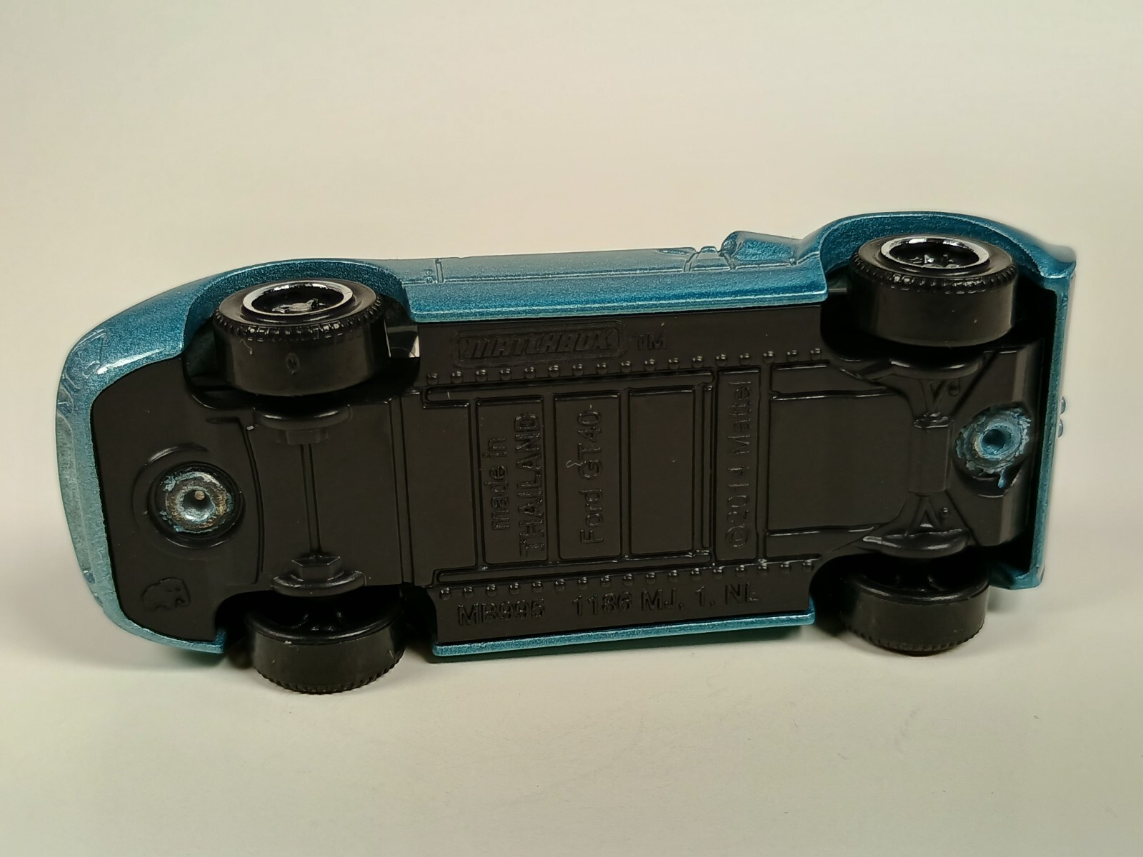 Ford GT40 Matchbox 2024 Highway Speeders Metalflake Light Blue 1:64 Loose