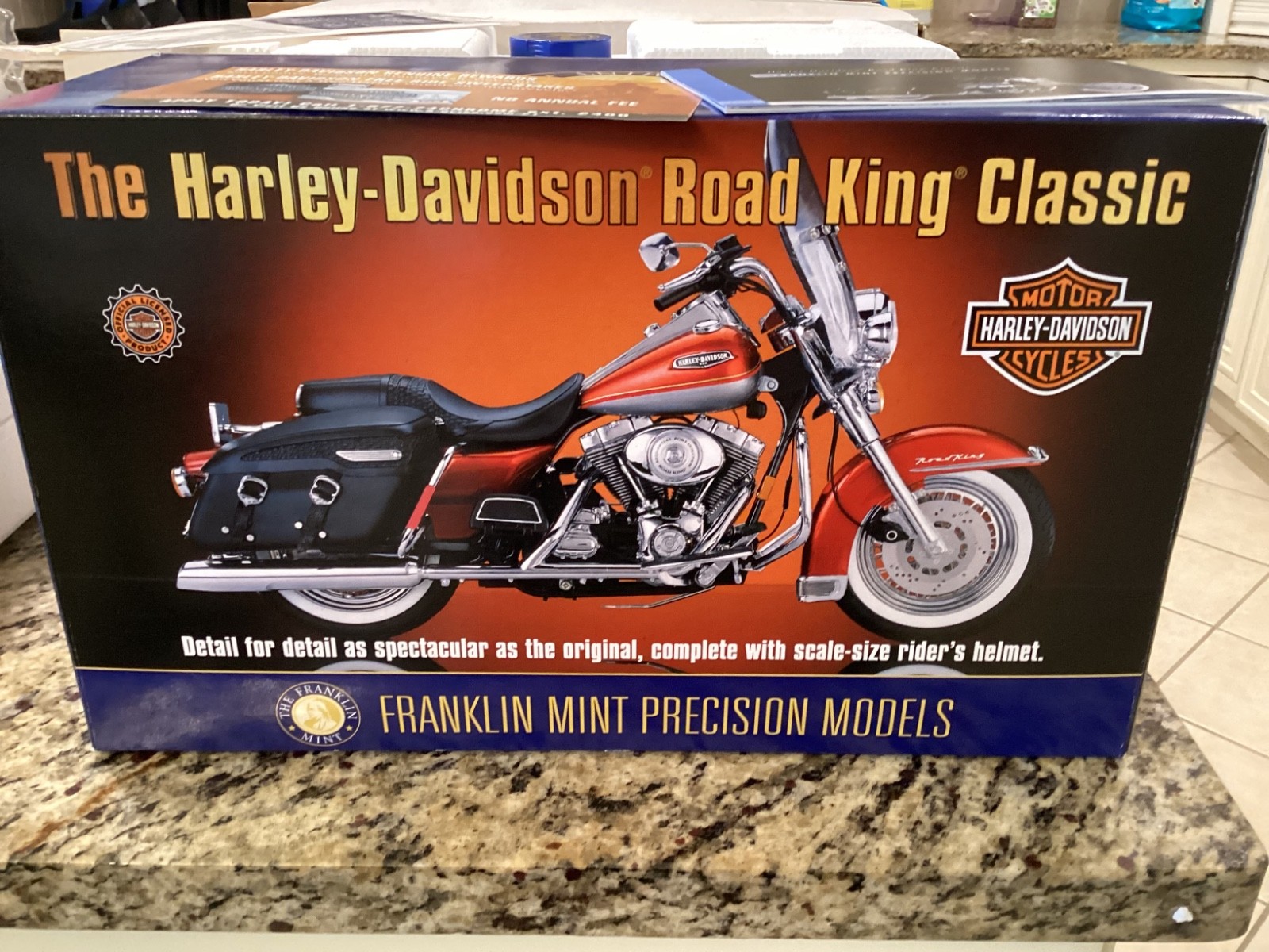 Harley-Davidson Road King Classic Franklin Mint 1/10 Model B11YP95