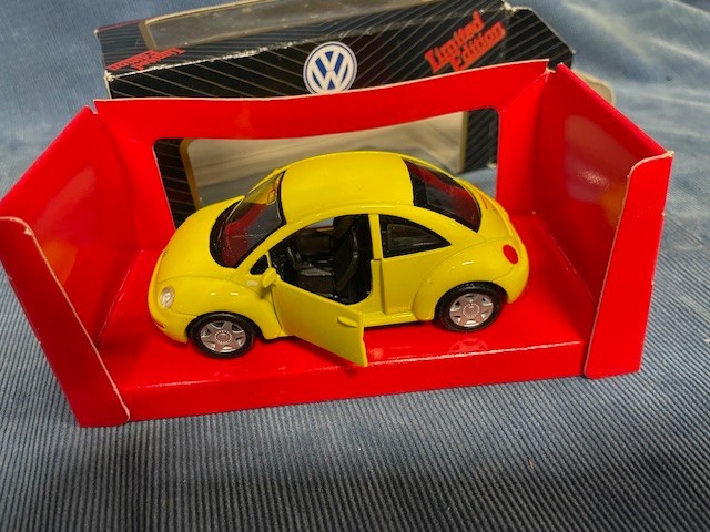 Lot of 2 diecast VW Beetles. One is Maesto other is Kinsmart 1/32 Scale