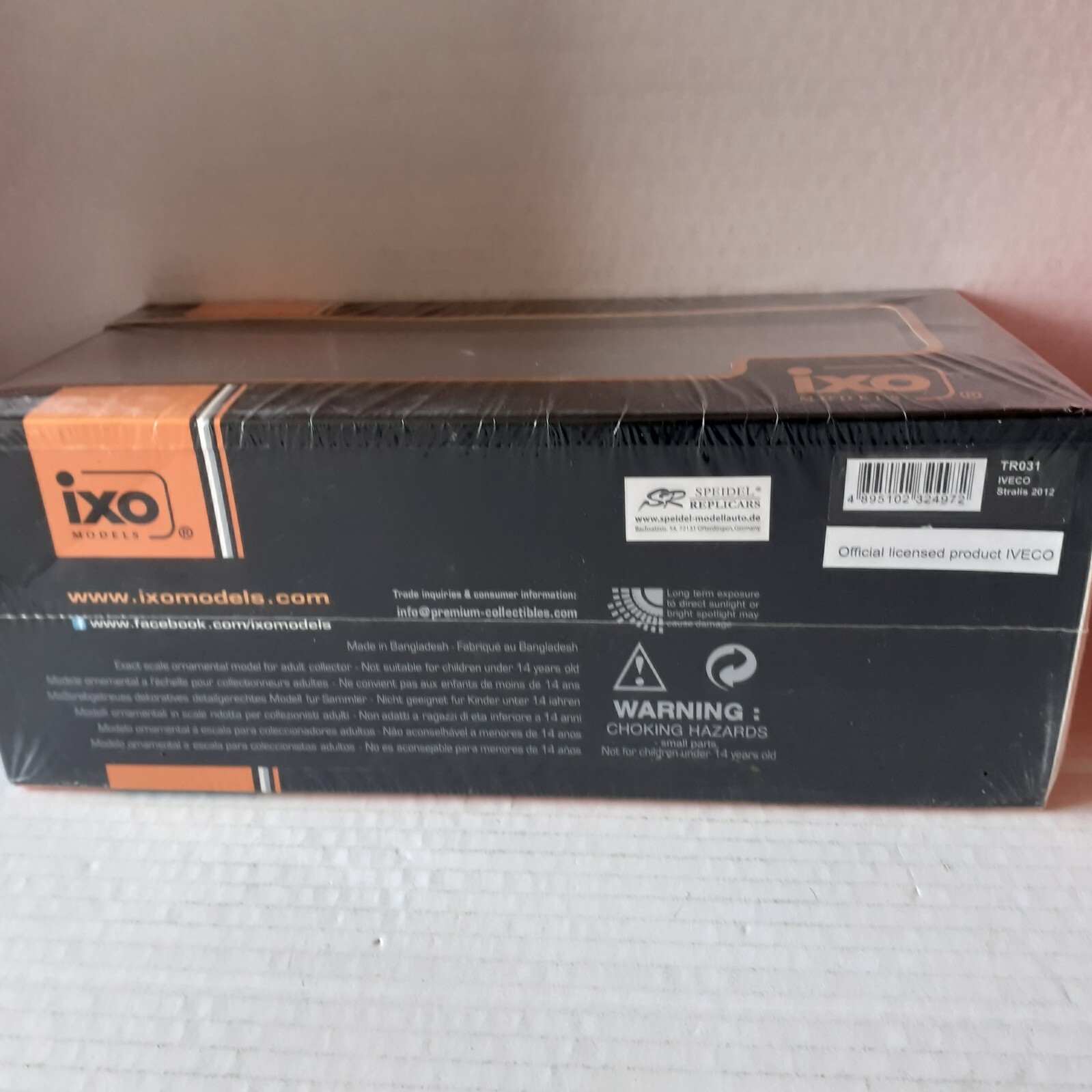 IXO TR031 IVECO STRALIS 2012 – TRACTOR UNIT – BLUE – 1.43