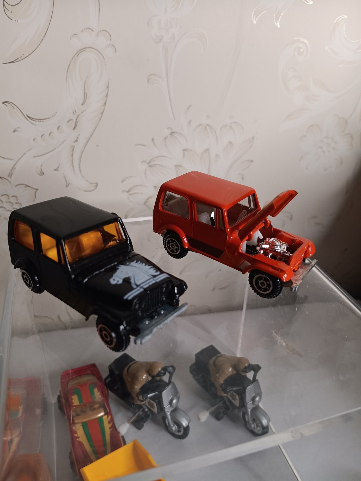 vintage 1/64 diecast cars lot Various Brands